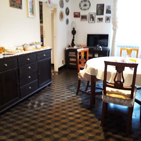 La Casa Di Nonna Fo Bed and Breakfast Voltaggio Exteriör bild